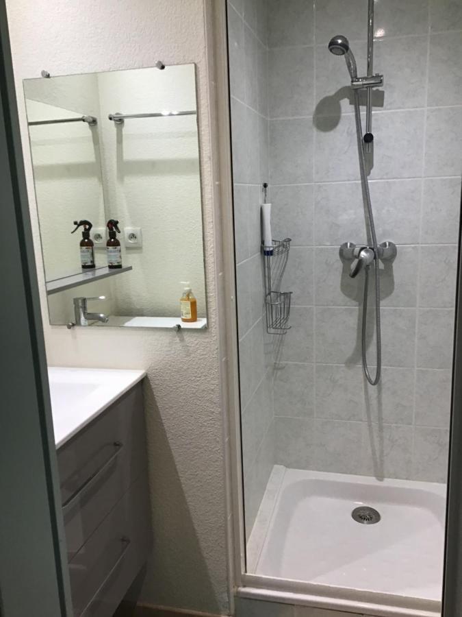 Superbe Appartement A Uzes Avec Place De Parking Eksteriør billede
