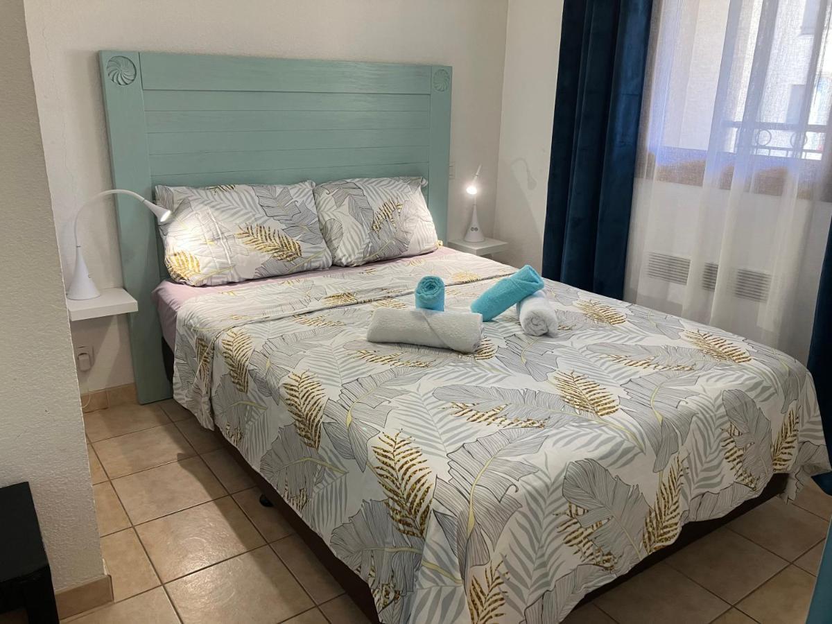 Superbe Appartement A Uzes Avec Place De Parking Eksteriør billede