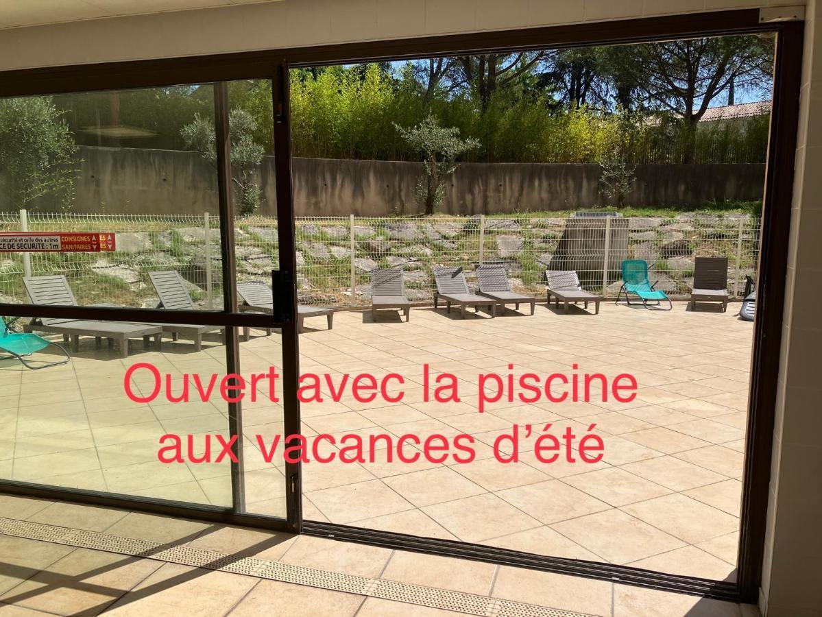 Superbe Appartement A Uzes Avec Place De Parking Eksteriør billede
